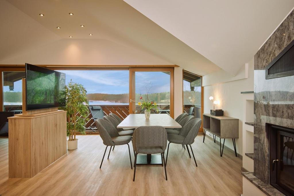 Hotel Seeblick & Ferienwohnung 바트엔도르프 외부 사진