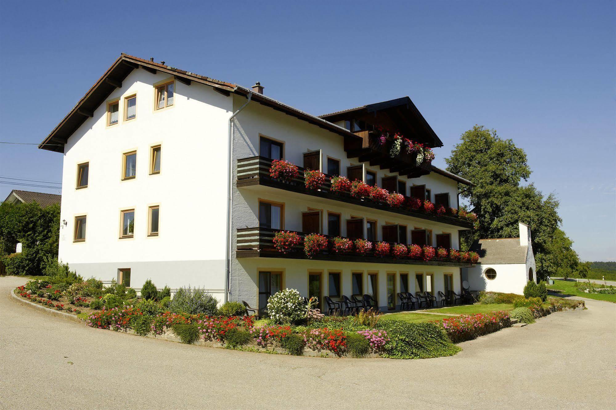 Hotel Seeblick & Ferienwohnung 바트엔도르프 외부 사진